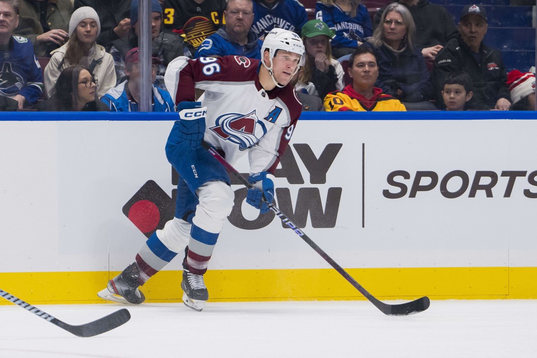 Colorado Avalanche forward Mikko Rantanen handles the puck against the Vancouver Canucks in the second period at Rogers Arena.