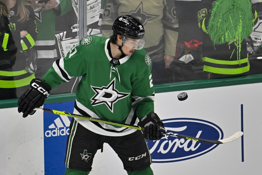 Dallas Stars left wing Jason Robertson warms up prior to game one of the Western Conference Final of the 2024 Stanley Cup Playoffs.