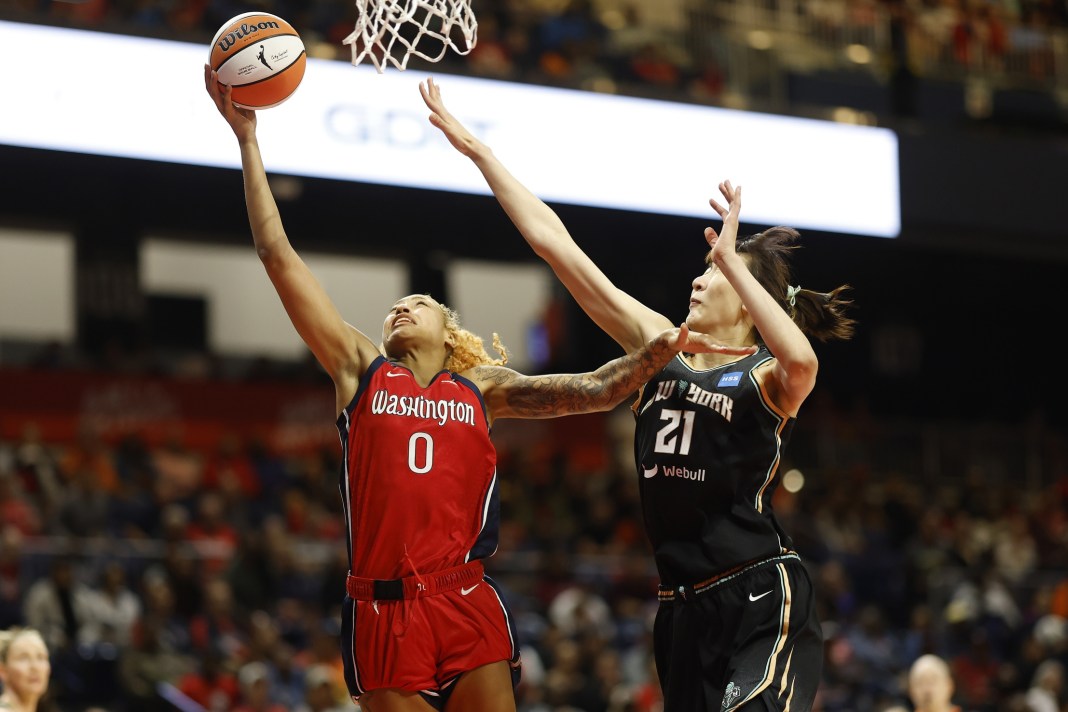 washington mystics shooting layup