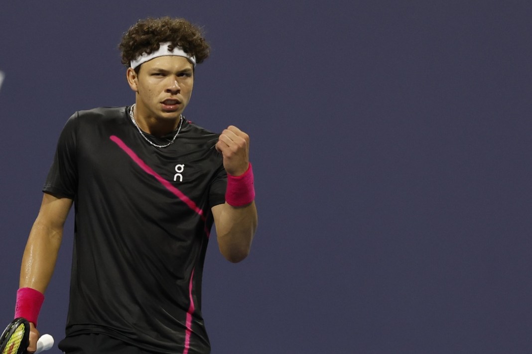 Ben Shelton reacts to winning a point against Lorenzo Musetti at the Miami Open.