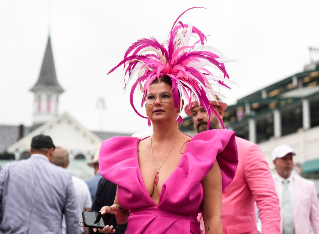 Kentucky Derby fans