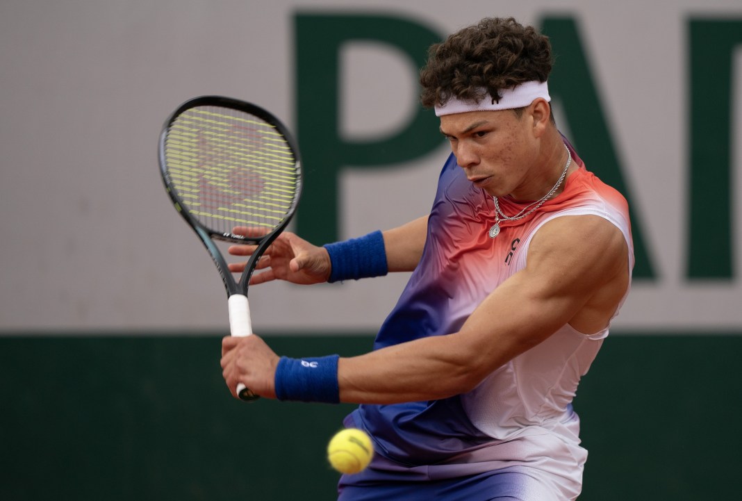 Ben Shelton hits a backhand in his match against Hugo Gaston at the French Open.