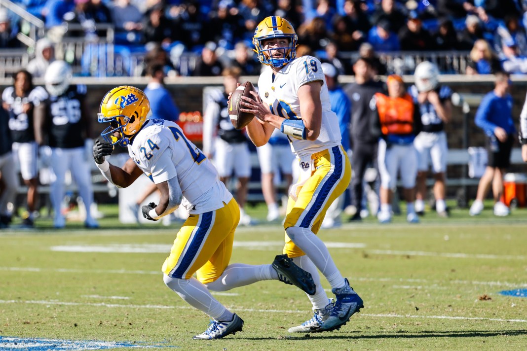 Pittsburgh Panthers quarterback Nate Yarnell (19) prepares to throw the ball during the first half of the game against Duke Blue Devils