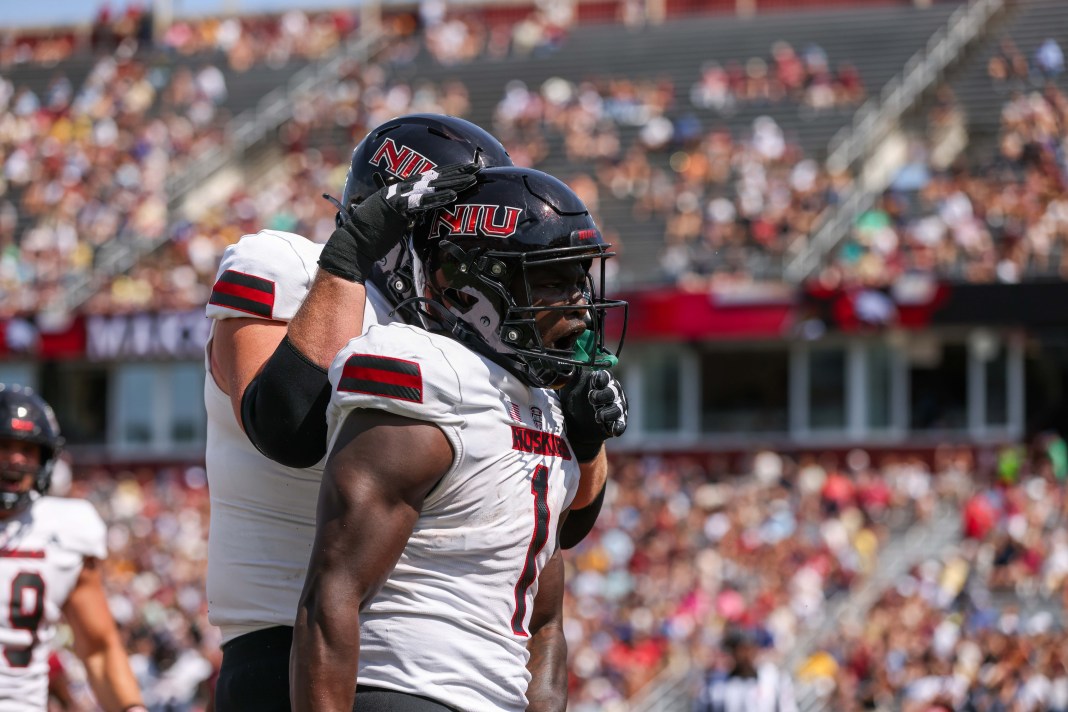 northern illinois huskies football antario brown