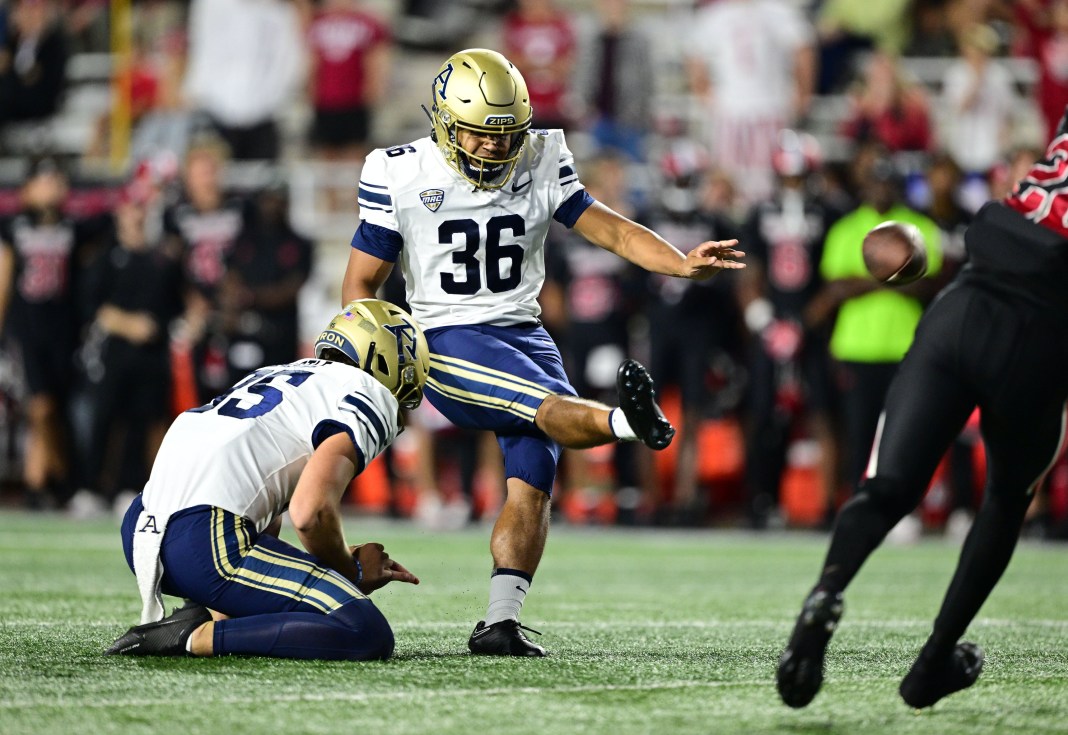 akron zips football