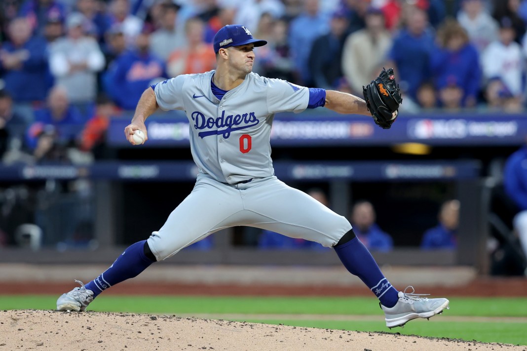 Los Angeles Dodgers starting pitcher Jack Flaherty (0) pitches against the New York Mets