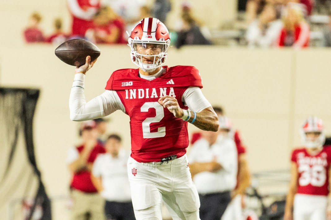 Indiana Hoosiers quarterback Tayven Jackson (2) passes the ball