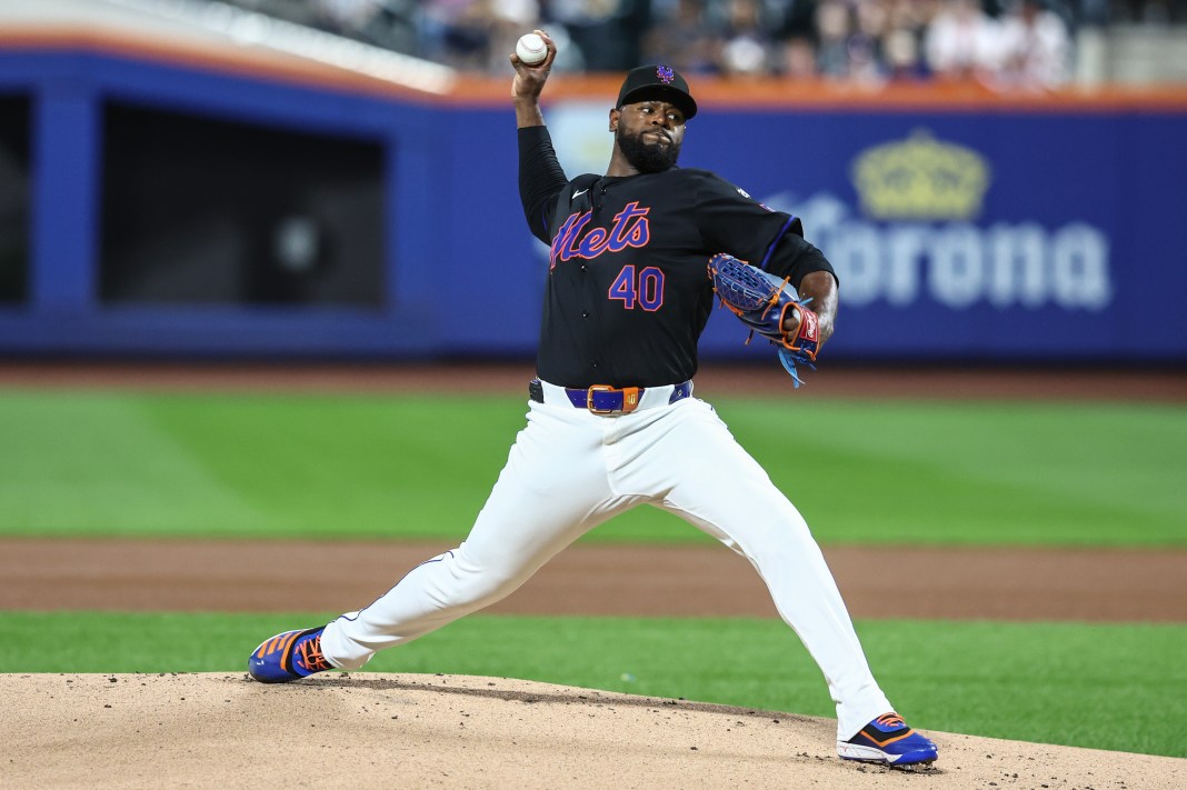 New York Mets starting pitcher Luis Severino (40) pitches in the first inning against the Philadelphia Phillies at Citi Field