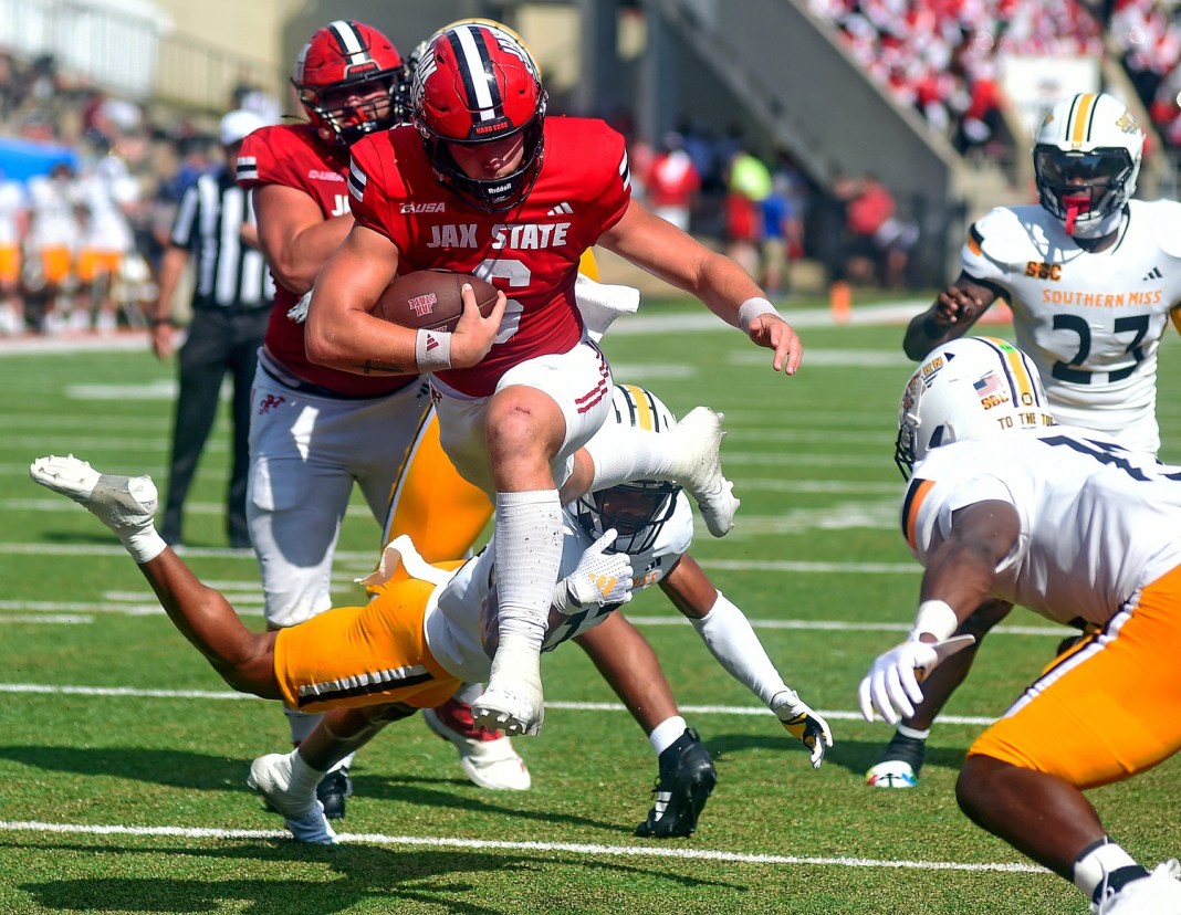 jacksonville state gamecocks qb tyler huff