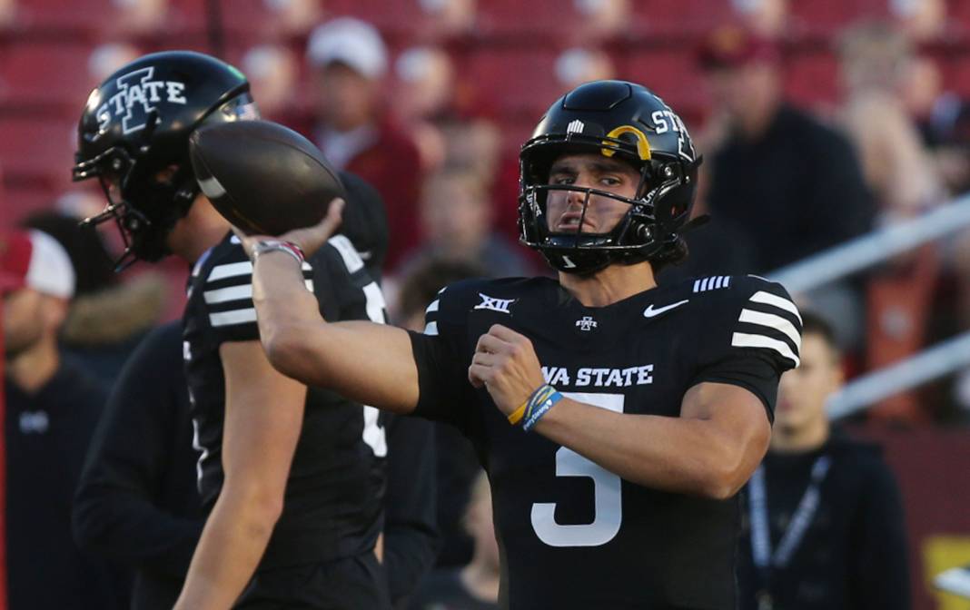 Iowa State Cyclones quarterback Rocco Becht (3) warms up before the game against UCF in the week-8 NCAA football at Jack Trice Stadium