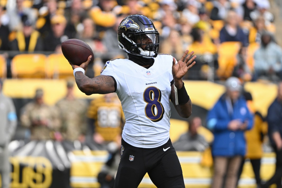 Baltimore Ravens quarterback Lamar Jackson throws a pass