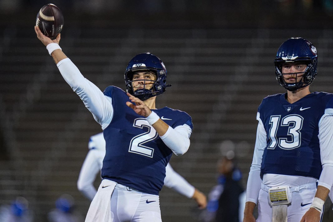 joe fagnano uconn huskies qb