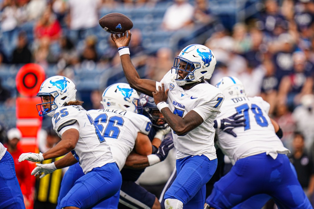 Buffalo Bulls quarterback C.J. Ogbonna throws a pass against the Connecticut Huskies