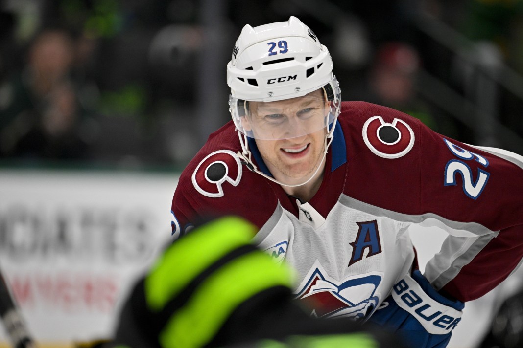 Colorado Avalanche center Nathan MacKinnon (29) in action during the game between the Dallas Stars and the Colorado Avalanche at American Airlines Center