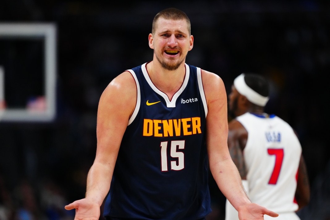 Nuggets superstar Nikola Jokic argues a call in a meeting with the Pistons during the 2024-25 NBA season.