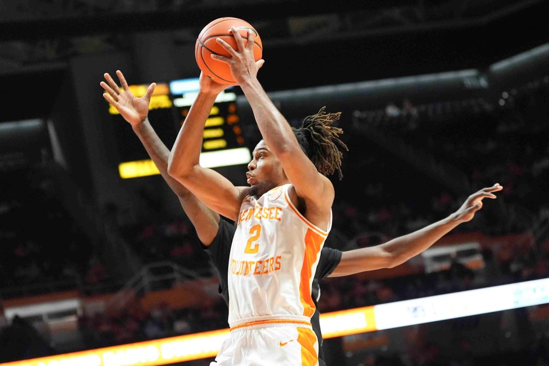 Tennessee's Chaz Lanier (2) takes a shot during the men's college basketball game against Mississippi State at Thompson-Boling Arena at Food City Center on January 21, 2025